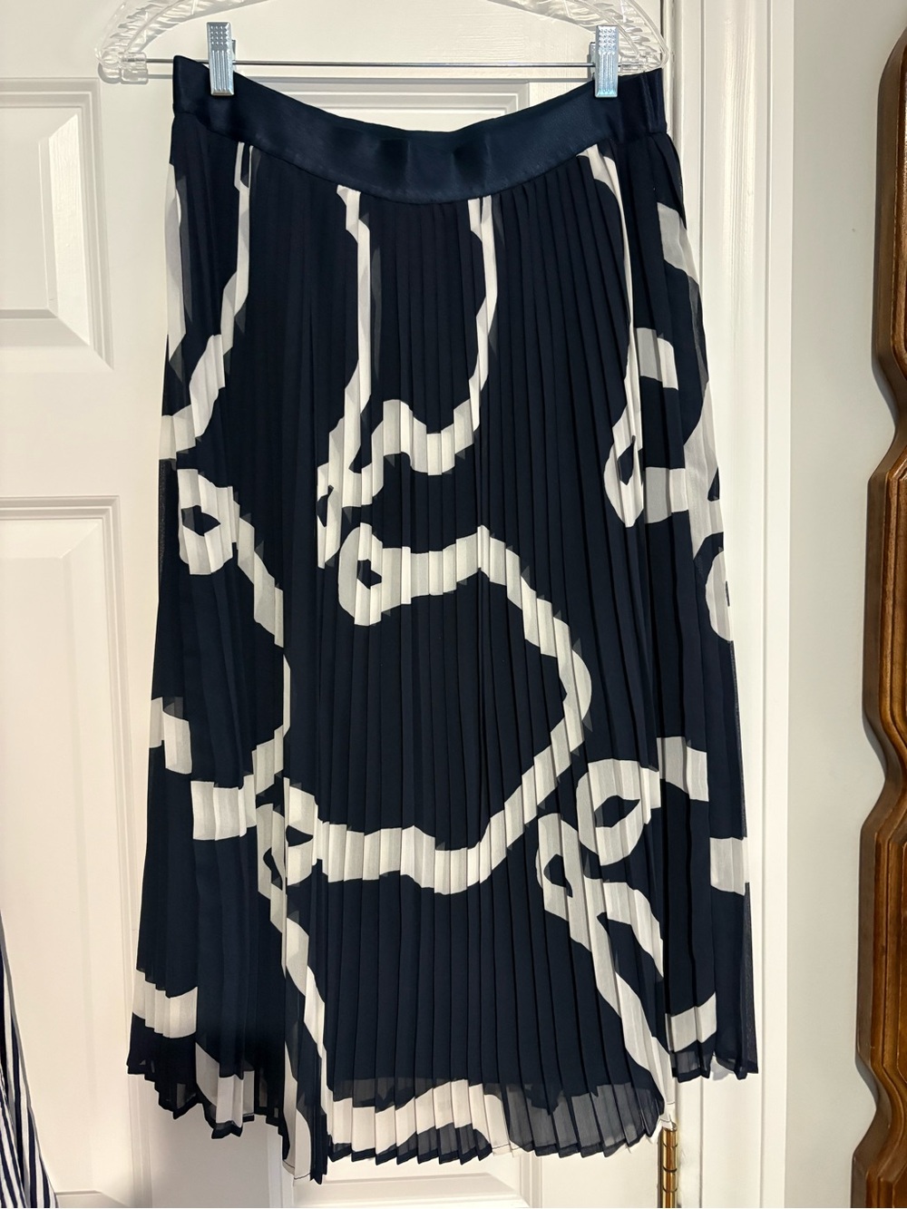 Anthropologie Navy and White Pleated Maxi Skirt - Picture 1 of 3